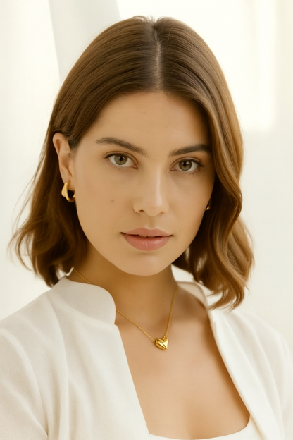 Gargantilla Cœur — Plata de ley bañada en oro 18k. Acabado pulido.