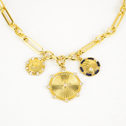 Collar Helia — Plata de ley bañada en oro 18k. Acabado pulido.