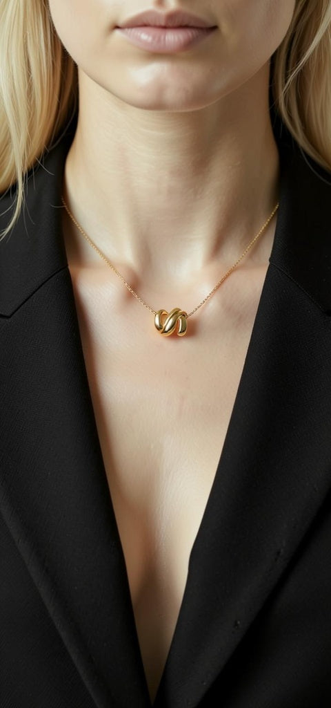 Collar Core — Plata de ley bañada en oro 18k. Acabado pulido.