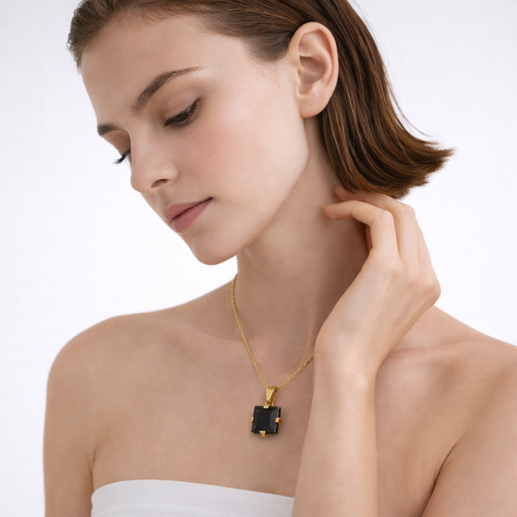 Collar Prisma  | Plata de ley 925 bañada en oro 18k